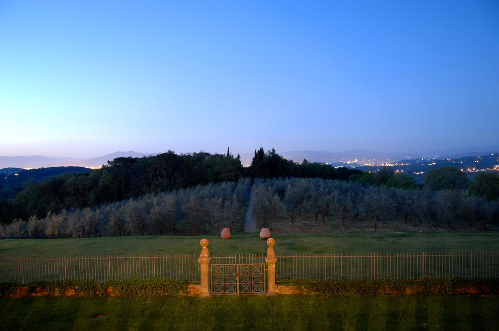 סן קאסיאנו ב-ואל די פזה Villa Mangiacane - Small Luxury Hotels Of The World מראה חיצוני תמונה